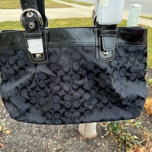 COACH F13743 Soho Pleated Tote Signature C Black patent Leather Shoulder